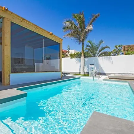 Playa Blanca Sleeps 8 Pool Air Con Wifi Βίλα Πλάγια Μπλάνκα